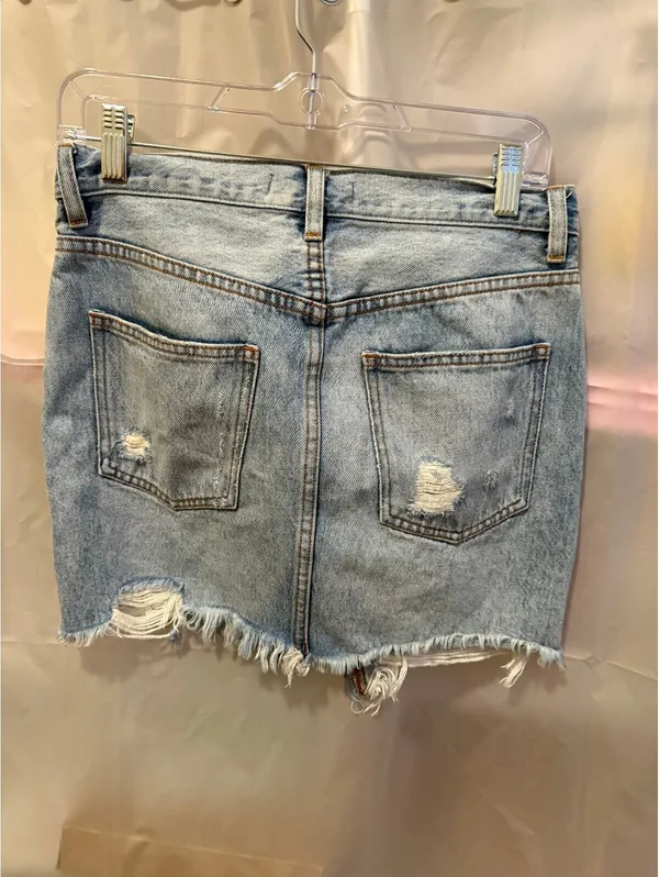 We The Free Distressed Denim Mini Skirt Size 25 - Image 2