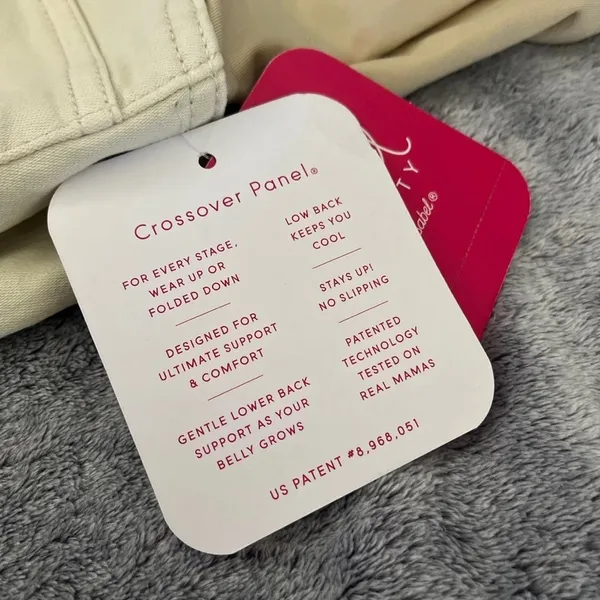 Ingrid & Isabel Skinny Maternity Jeans - Image 4