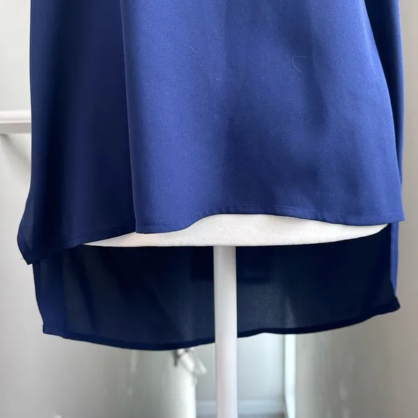 Express High Low Blue Short Sleeve Top Semi-Sheer Size‎ Small - Image 4