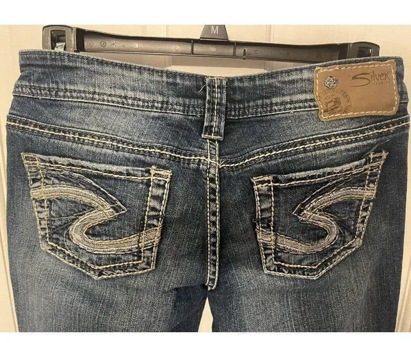 Women's Silver Dark Wash Aiko Bootcut Denim Jeans Marked Size 26x29(27) - Image 3