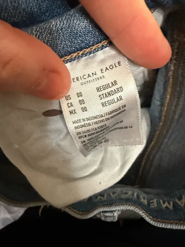 American Eagle Outfitters Baggy Jeans size 00 - Image 4