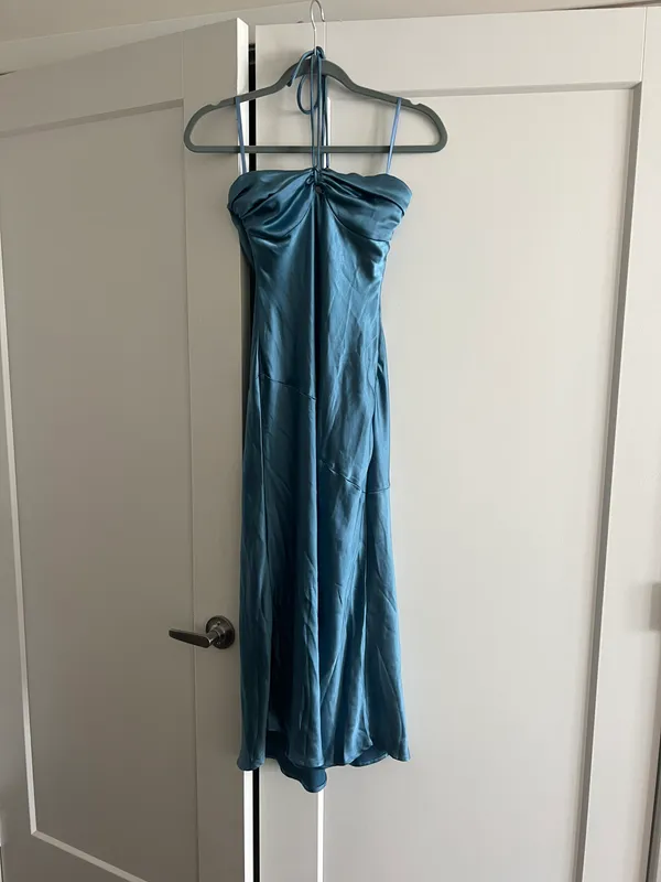 Selfie Leslie Kindred Spirit Gathered Bust Midi Dress - Image 9