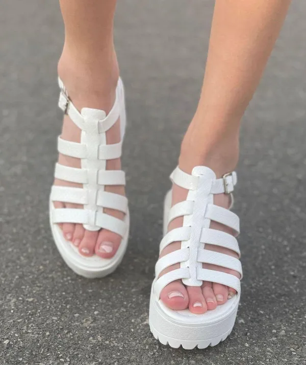 Lug Sole Snake Print Gladiator Chunky Heel Wedge White Size 8.5 - Image 3