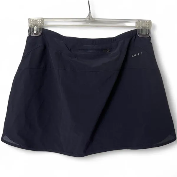 Women's Nike Dri-Fit Golf/Tennis Pickle Ball Mini Skirt Size M Built in Shorts - Image 3