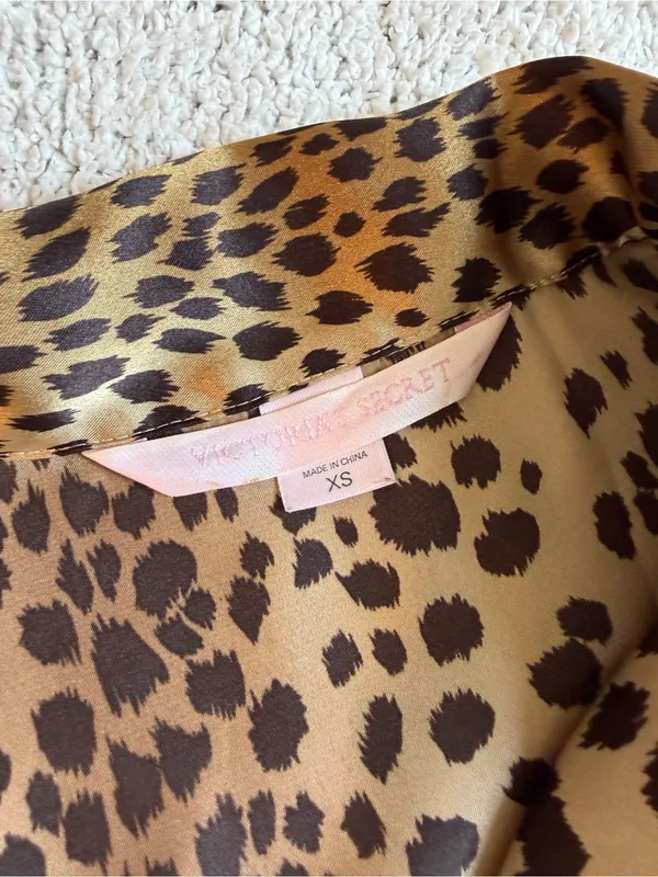 Victoria's Secret Leopard Print Satin Pajama Set VINTAGE Y2K XS - Image 8