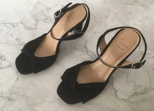 Black Heels, Size 6 - Image 4