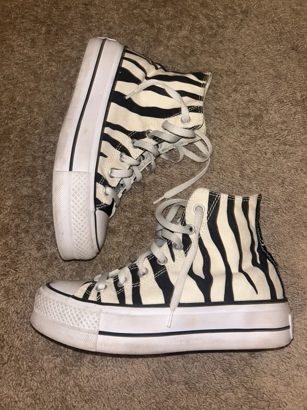 Converse Zebra Platform - Image 3