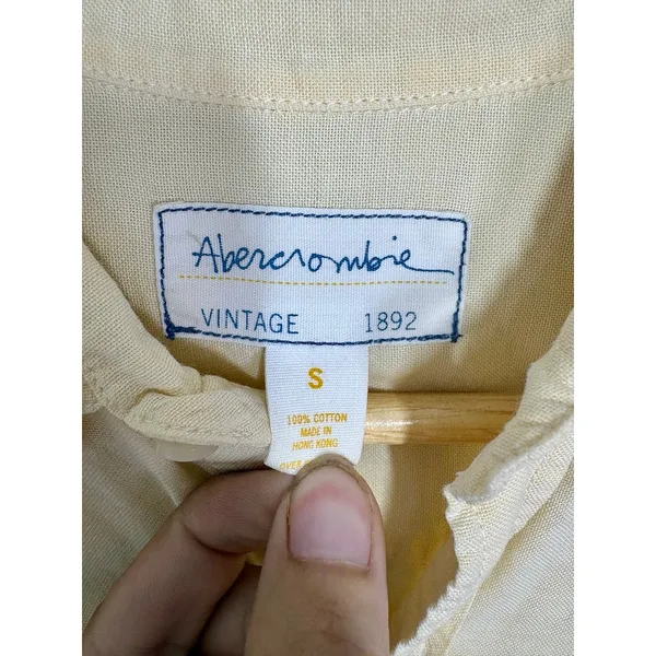 Abercrombie Vintage 1892 Yellow Logo Button Up Long Sleeve Oxford Blouse Size S - Image 4