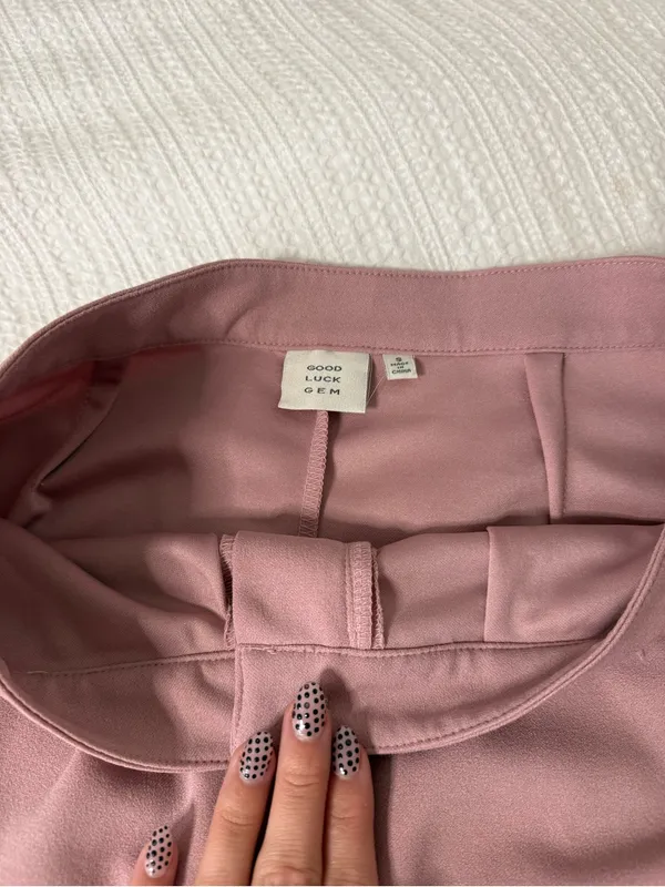 Good Luck Gem Tailored High-Rise Trousers in Mauve Pink - Image 3