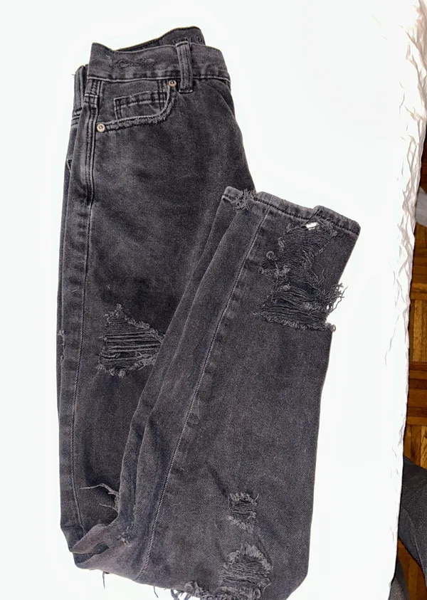 American Eagle Outfitters Moms Jeans - Image 3