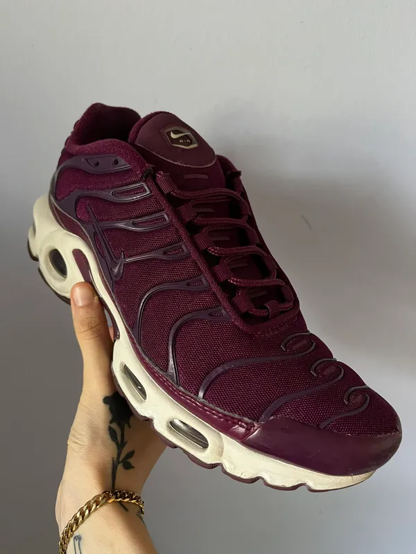 Wmns Air Max Plus TN ‘Bordeaux’ - Image 2