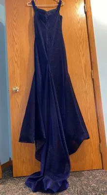 navy blue prom/formal dress - Image 3