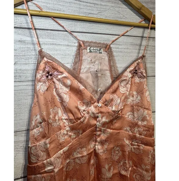 New Free People Intimately Peach/Pink Embroidered Satin Sleep Cami Large Lacey - Image 7