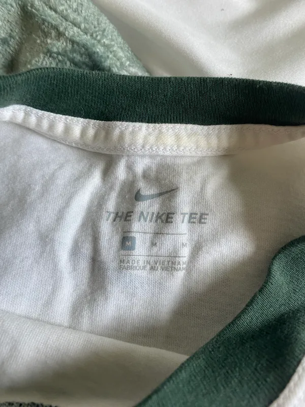 Vintage Tee - Image 5