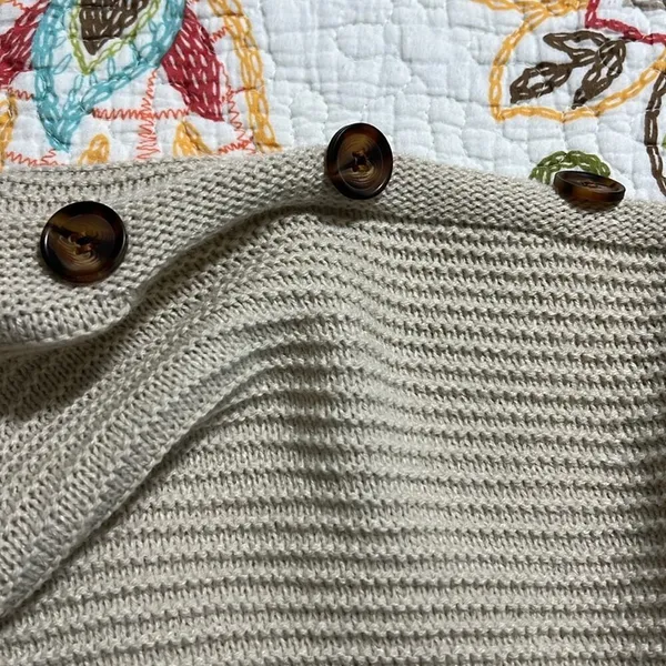 eesome women's size med/large drop shoulder striped pullover cream sweater - Image 8