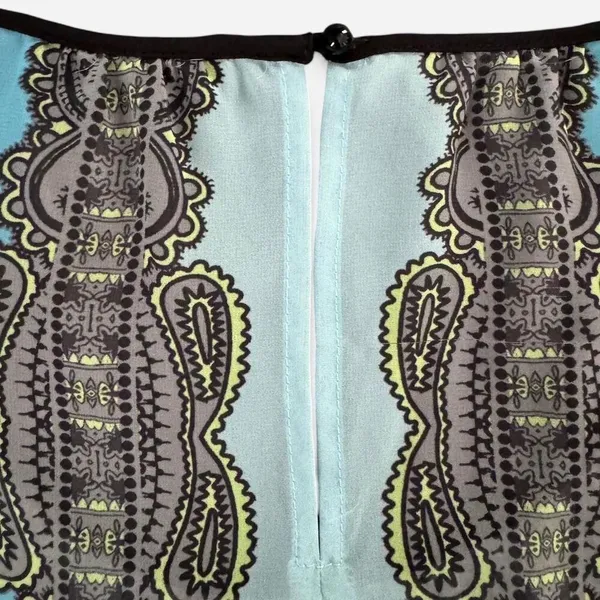 Ana A New Approach Turquoise and Black Sheer Paisley Sleeveless Blouse (SIZE WOMENS MEDIUM) - Image 4