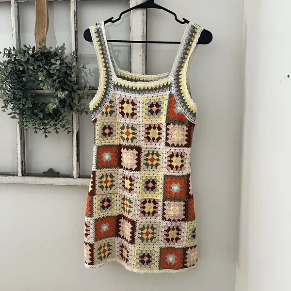 New In Hand Crocheted Patchwork Knit Women's M/L Granny‎ 70s Boho Vibes - Image 2