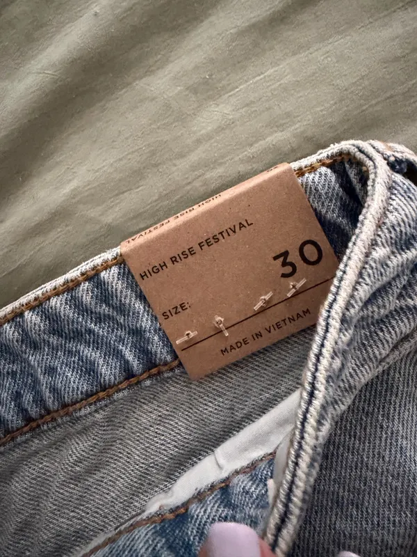 PacSun Jean Shorts Denim Women’s - Image 4