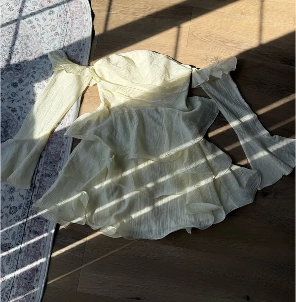 Selfie Leslie Dress - Image 4