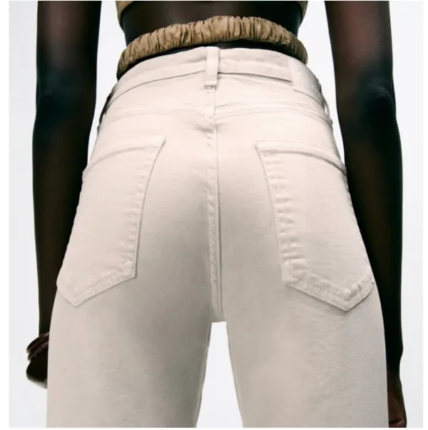 Flared High Rise Jeans - Image 3