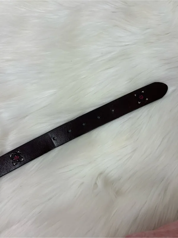 Vintage Leather Embossed Boho Belt Size L - Image 6