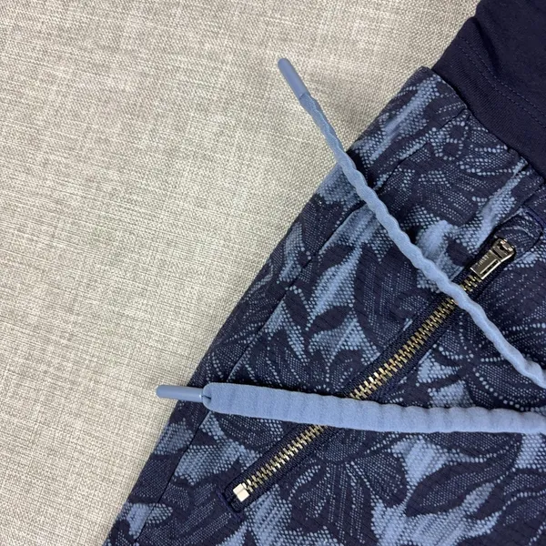 Athleta Trekkie North Jogger Pants Womens Size 6 Blue Floral Hiking Travel Nylon - Image 7