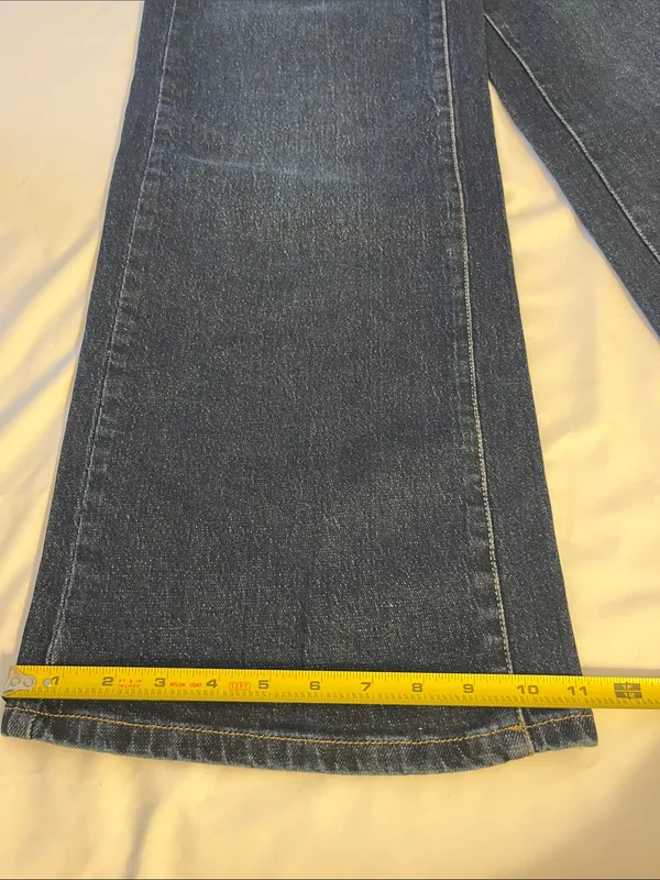 High-Rise Wide-Leg Jeans in Dark Blue - Image 4