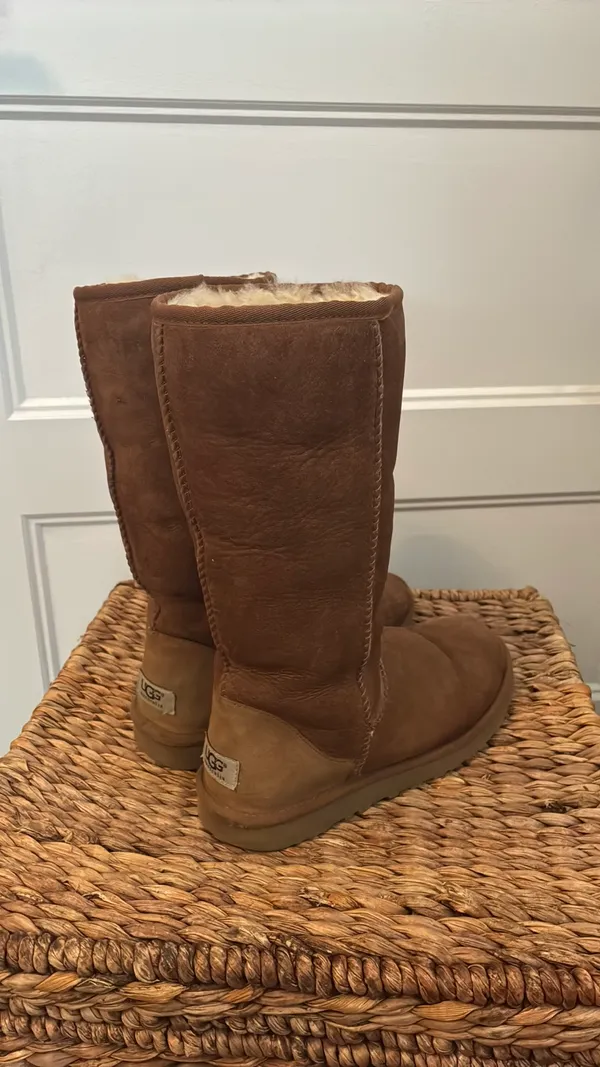 UGG Boots Women’s Classic - Image 4