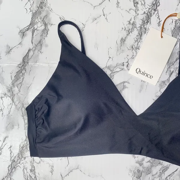 NWT Quince Black Italian V-Neck Bikini Swim Bathing Suit Top Women's Size XS - Image 4