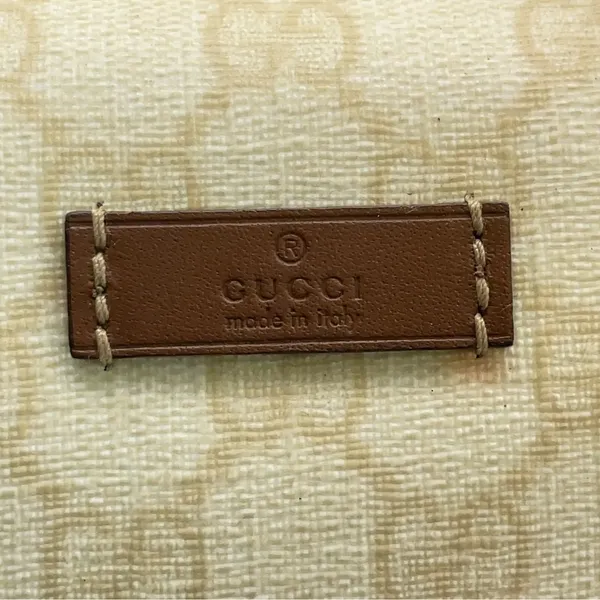 Gucci Cream and Brown Tote Bag with Signature GG Monogram - Image 9