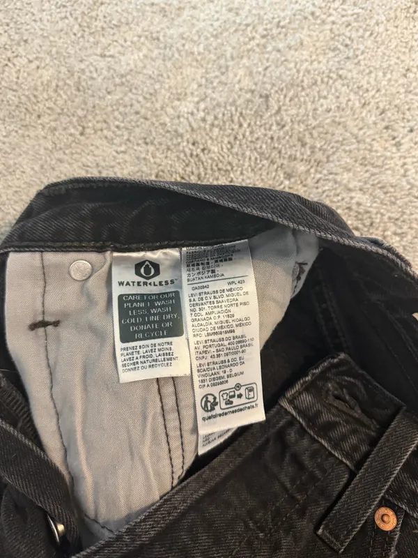 Levi’s 501 Shorts - Image 3
