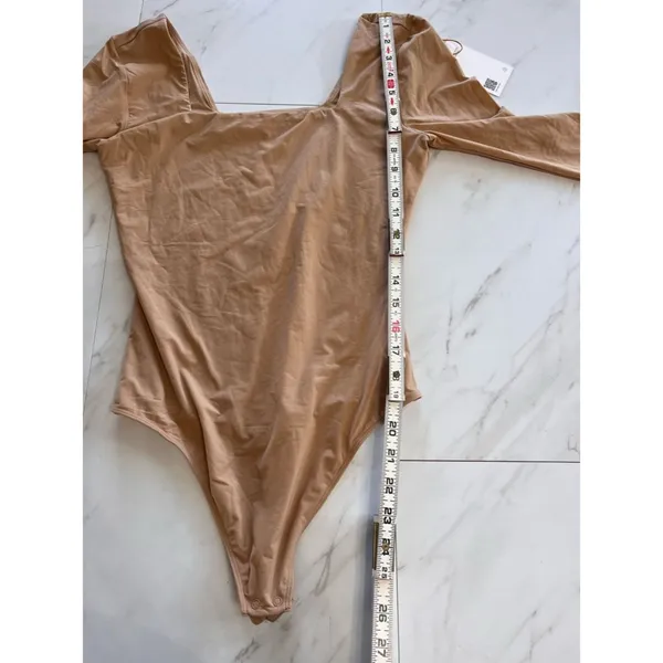 NWT Quince Second Skin Long Sleeve Bodysuit Size medium - Image 7