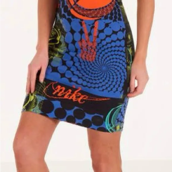 Nike Essential Rave Bodycon Dress Graphic Print Women Medium Large Runs Small - Image 3