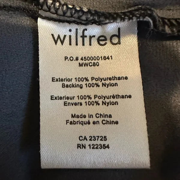 Wilfred Aritzia Faux Leather Skirt Size Medium - Image 6