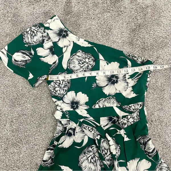 Lulus Flawless Moments Green Floral Print One-Shoulder Romper - Image 10