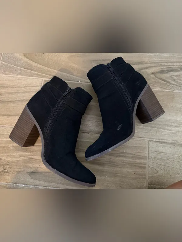 Target Black Suede Ankle Booties with Block Heel - Image 5