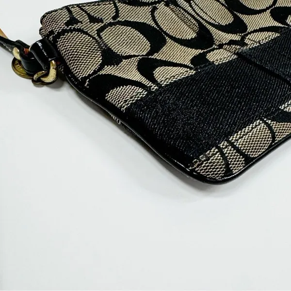 Coach 40028‎ Signature Logo Jacquard Corner Zip Wristlet Pouch Tan Black - Image 9