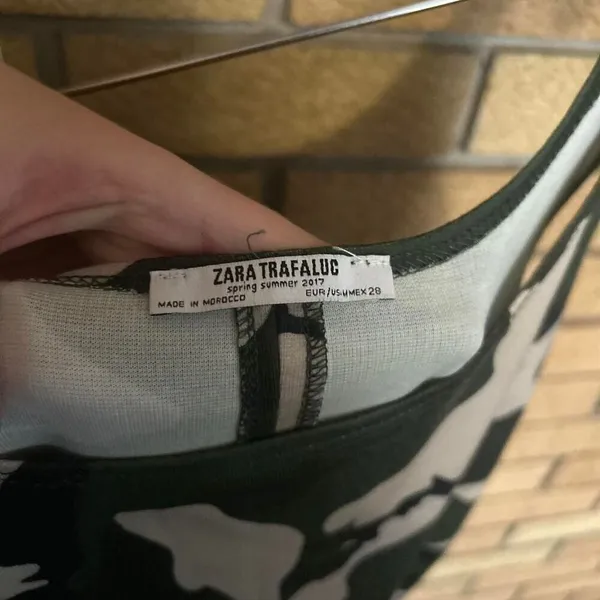 Zara Women's Camo Printed Body Con Midi Dress Ribbed Size Medium - Image 2