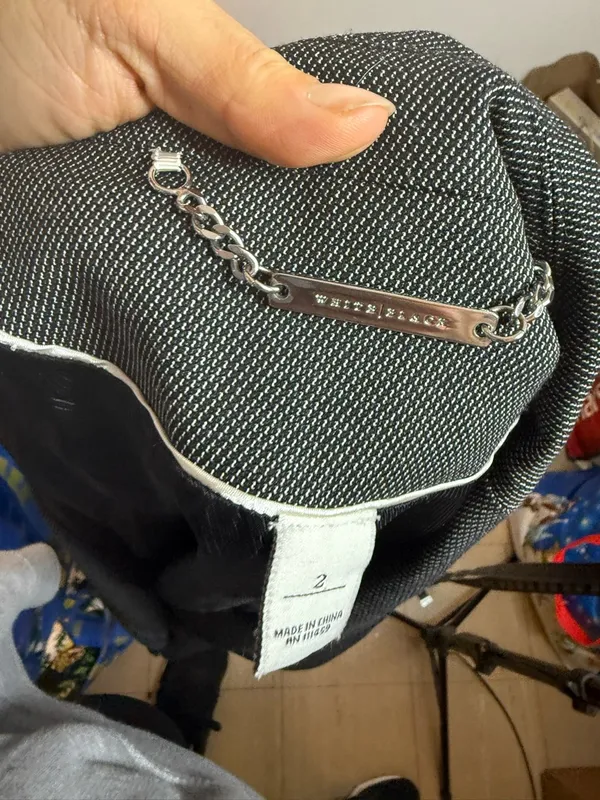 White House Black Market Black & White Speckled Y2K Preppy Blazer - Image 3