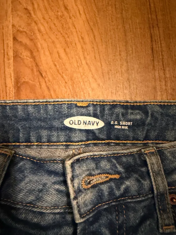 Old Navy Denim Shorts Women’s - Image 2