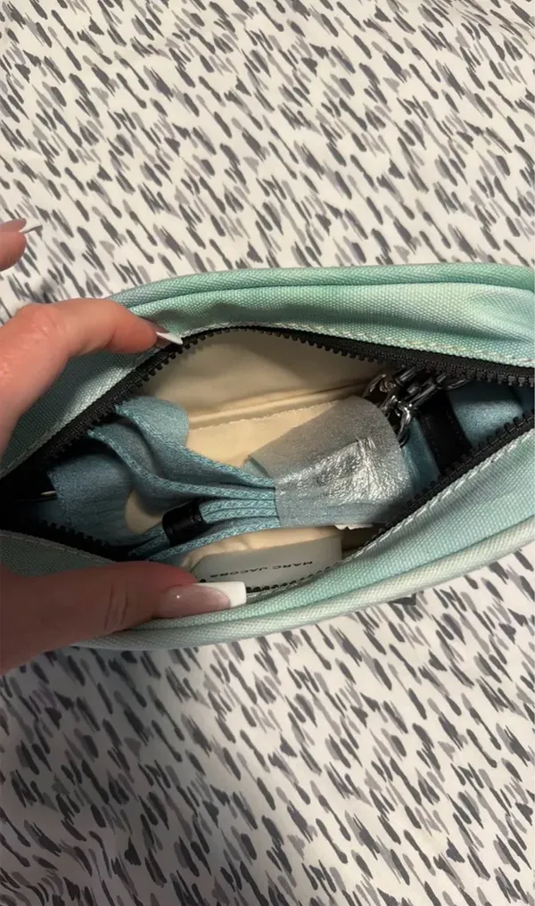 Marc Jacobs crossbody, the camera bag - Image 6