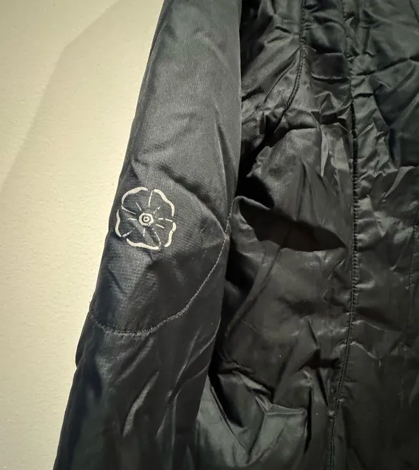 Outdoor Research Black Primaloft Jacket size small - Image 6