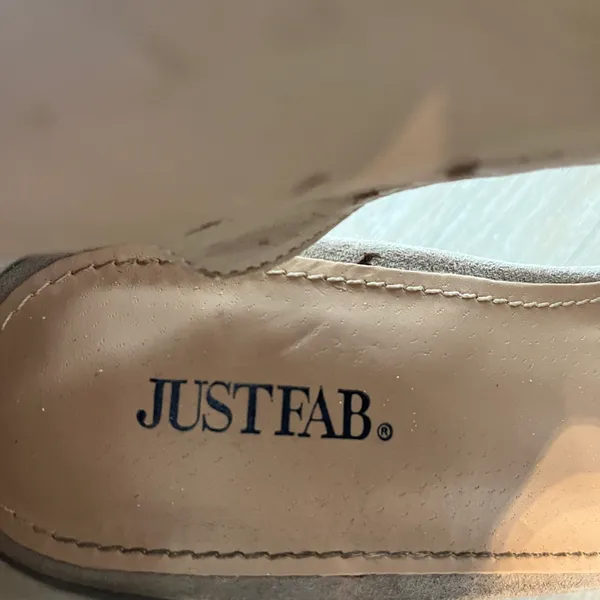 Womens JustFab Studded Beige Ankle Boots - 10 - Image 10
