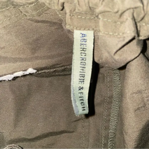 Abercrombie & Fitch Size S Olive Green Cargo Pants Japanese Floral - Image 8