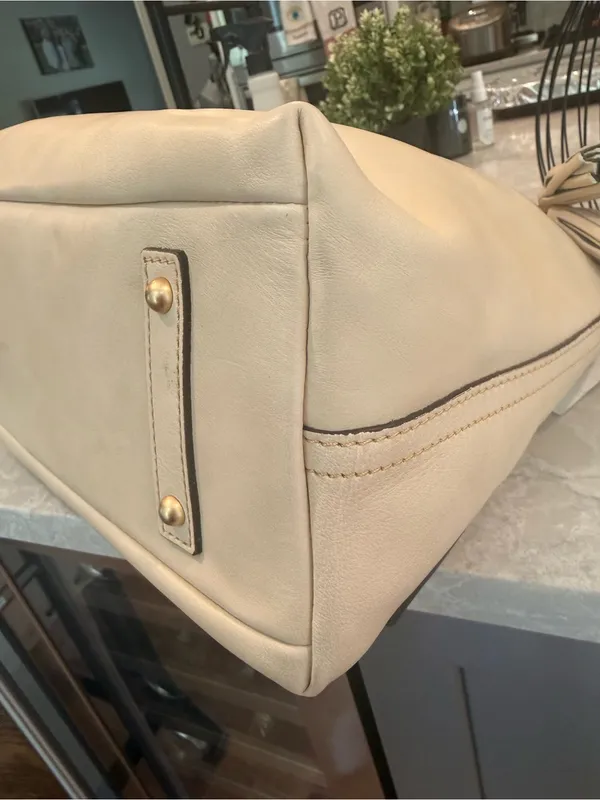 Dooney & Bourke Florentine Kingston Hobo - Image 6