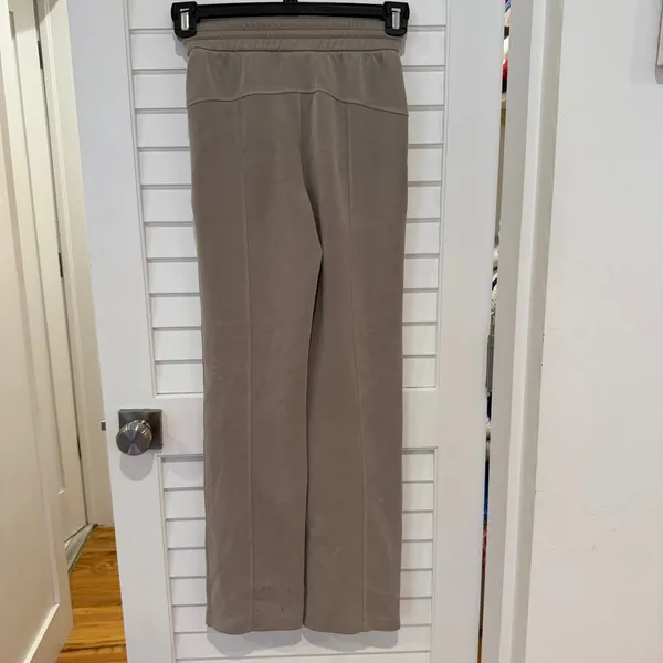 Lululemon Softstreme High Rise Pants Sz 0 Straight Leg Warm Ash Grey W5EGTS - Image 10