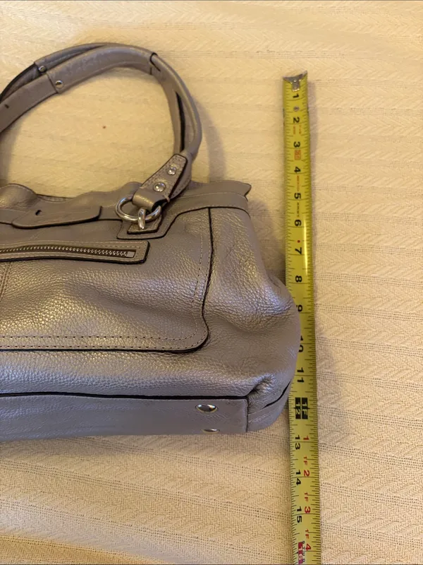 Coach Gray Leather Hand Bag Purse - Image 5
