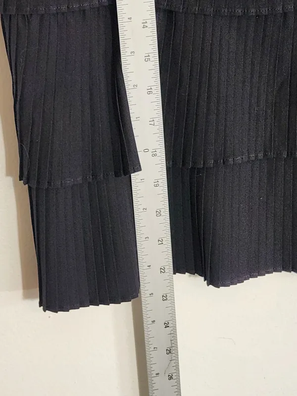 J. Crew Black Pleated Ruffle Tiered Sleeveless Blouse Size Medium NWT - Image 6