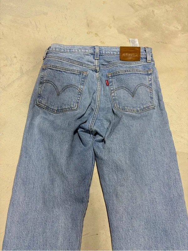 Levi's wedgie premium Light Blue Distressed Jeans 26 - Image 9