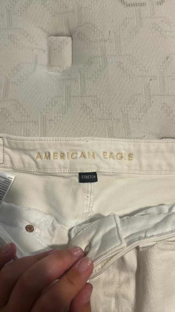 American Eagle White Jean Shorts Stretch - Image 2